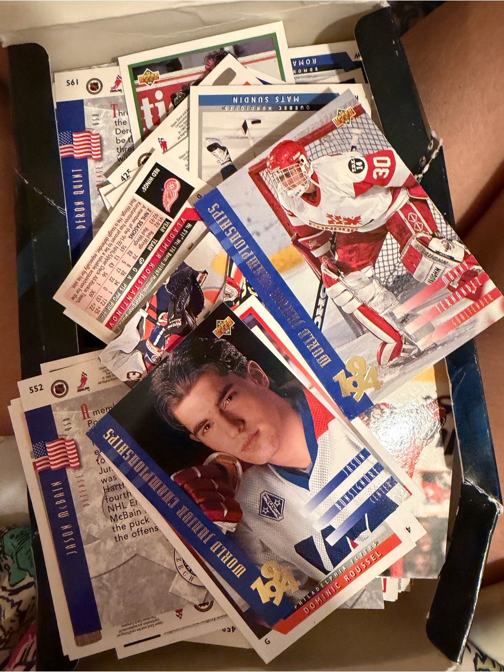 Hockey Series Two Collector Box - Picture 4 of 6
